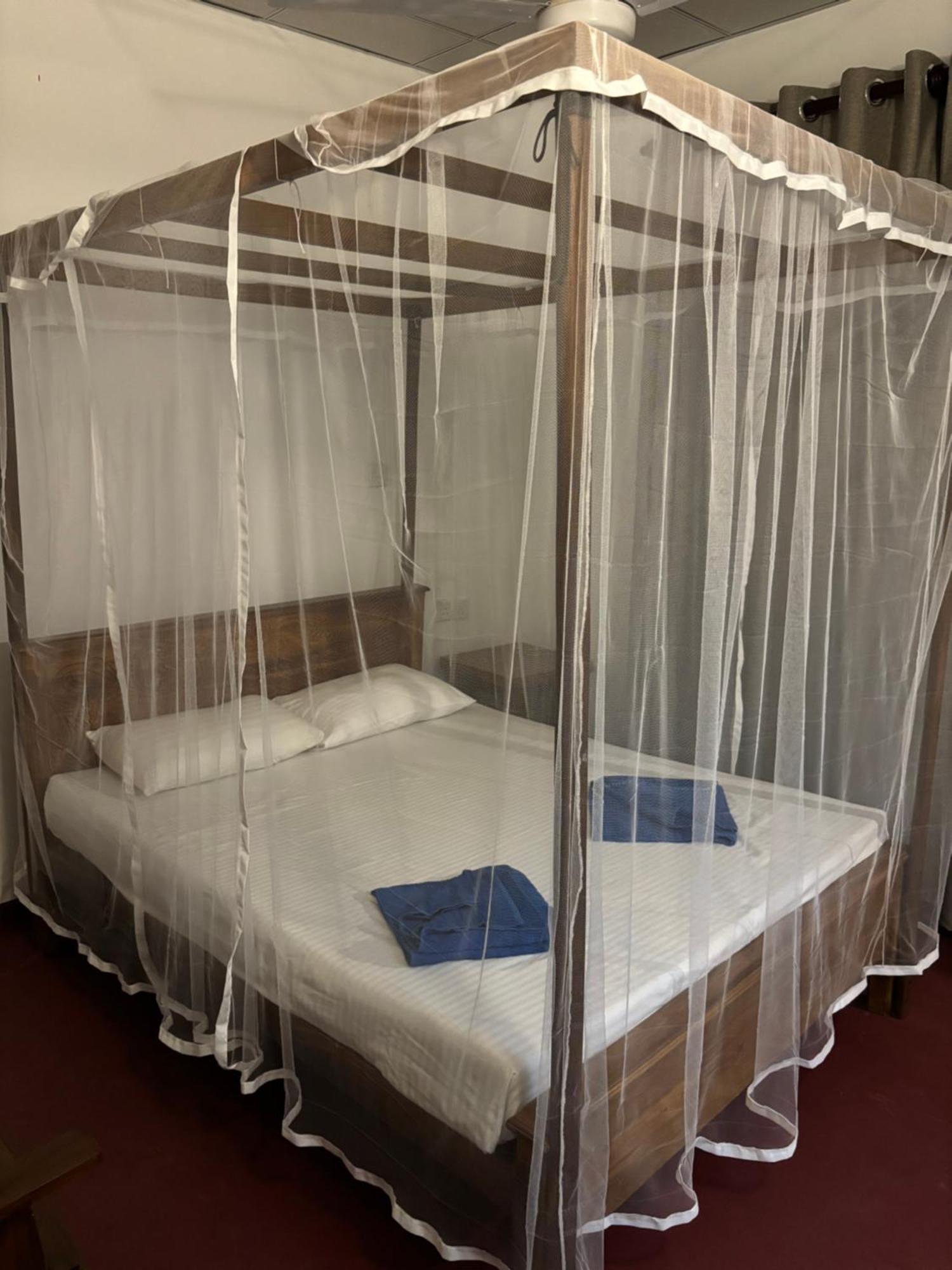Bed and Breakfast Ima House Dikwella Sur Exterior foto